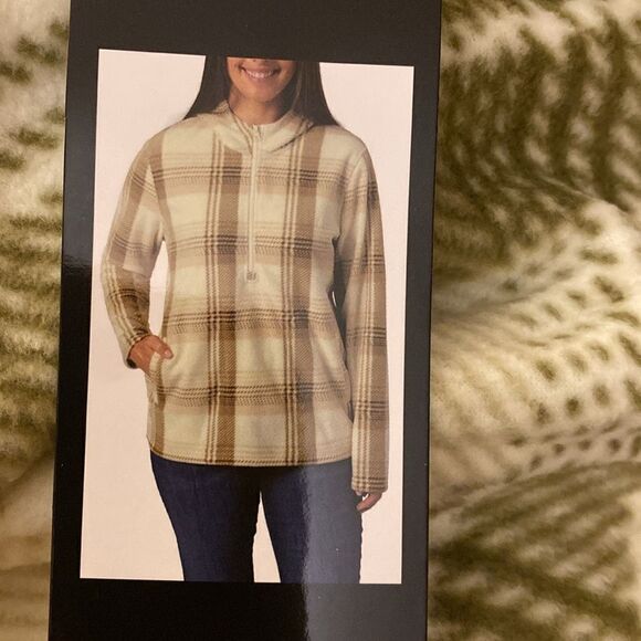 Green Nwt O'Neill Ladies' Half Zip
Polar Fleece Hoodie - Picture 2 of 6